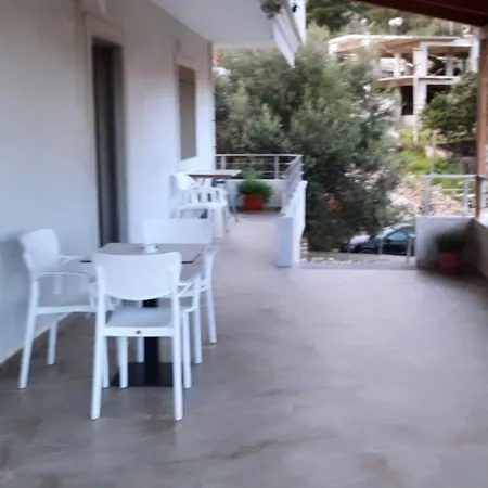 Villa Seitaj *